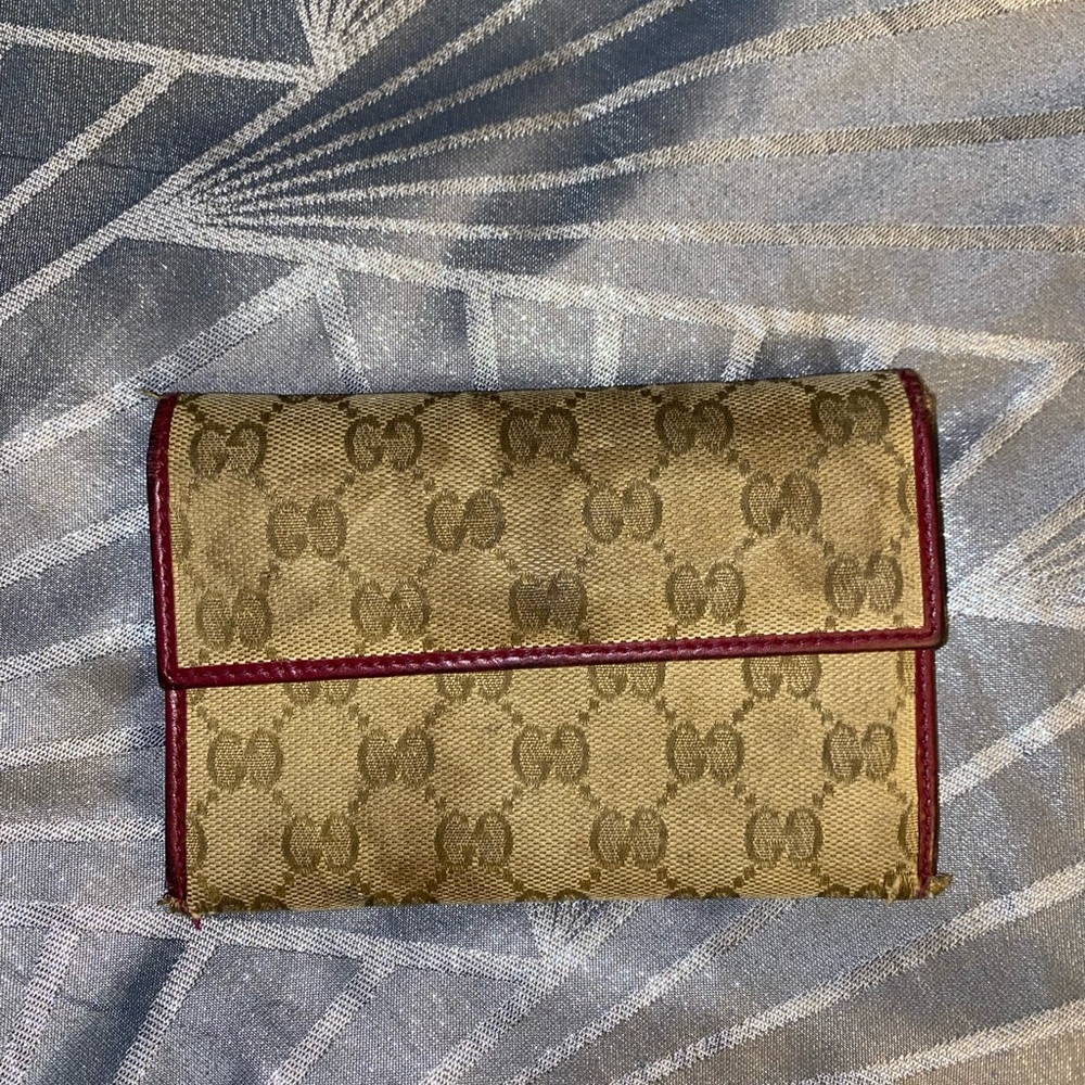 Gucci Wallet - Picture 2 of 6